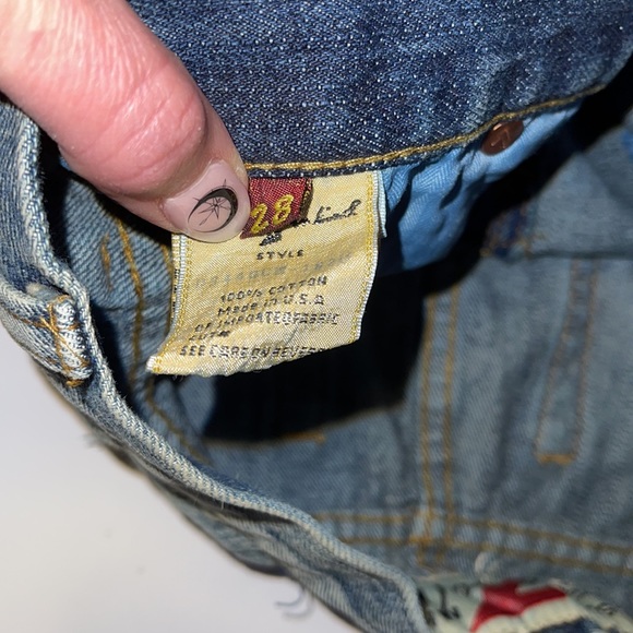 7 for All Mankind “Great China Wall” Distressed Denim Skirt - Women’s Size 28 - Picture 8 of 9